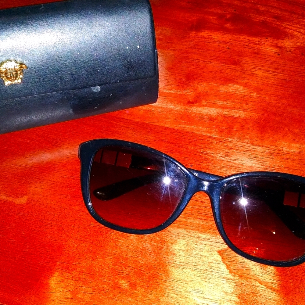 Versace WITH CASE